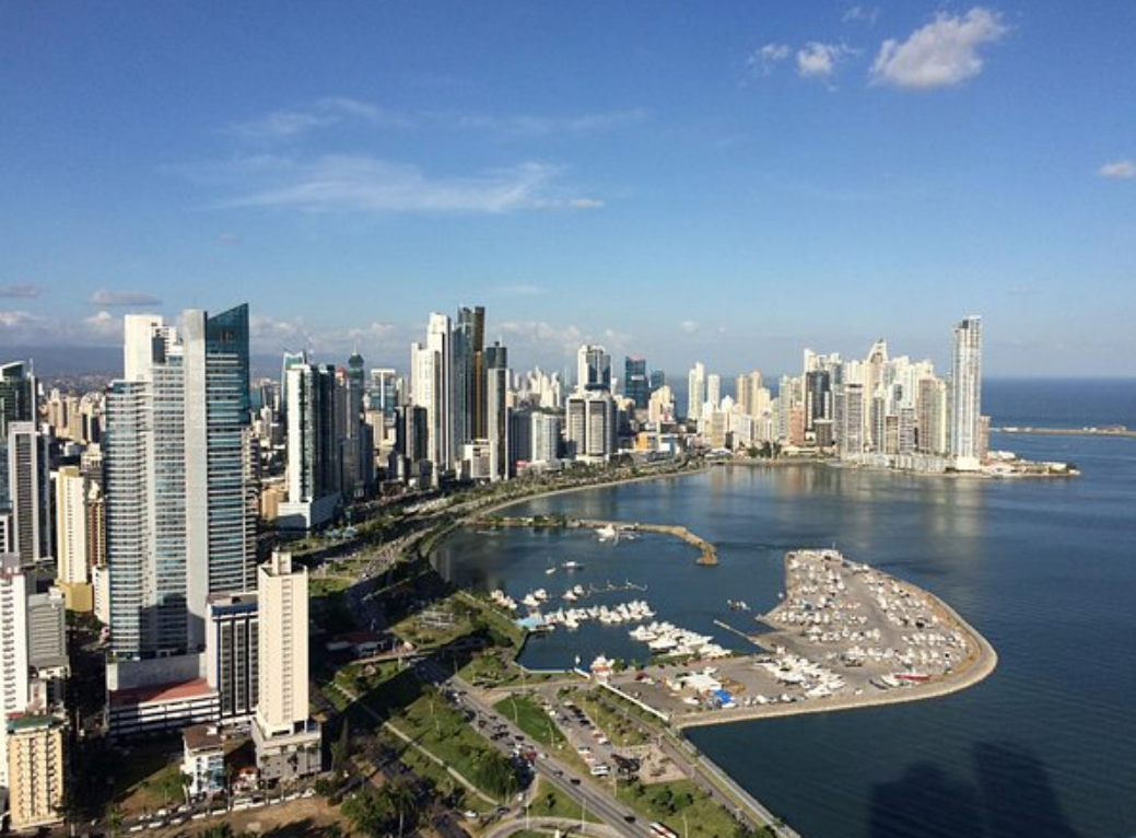 PANAMA E ISLA CONTADORA